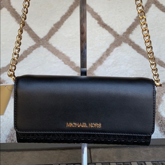 MICHAEL KORS JET SET ITEM LG WALLET ON A CHAIN - Picture 7 of 16